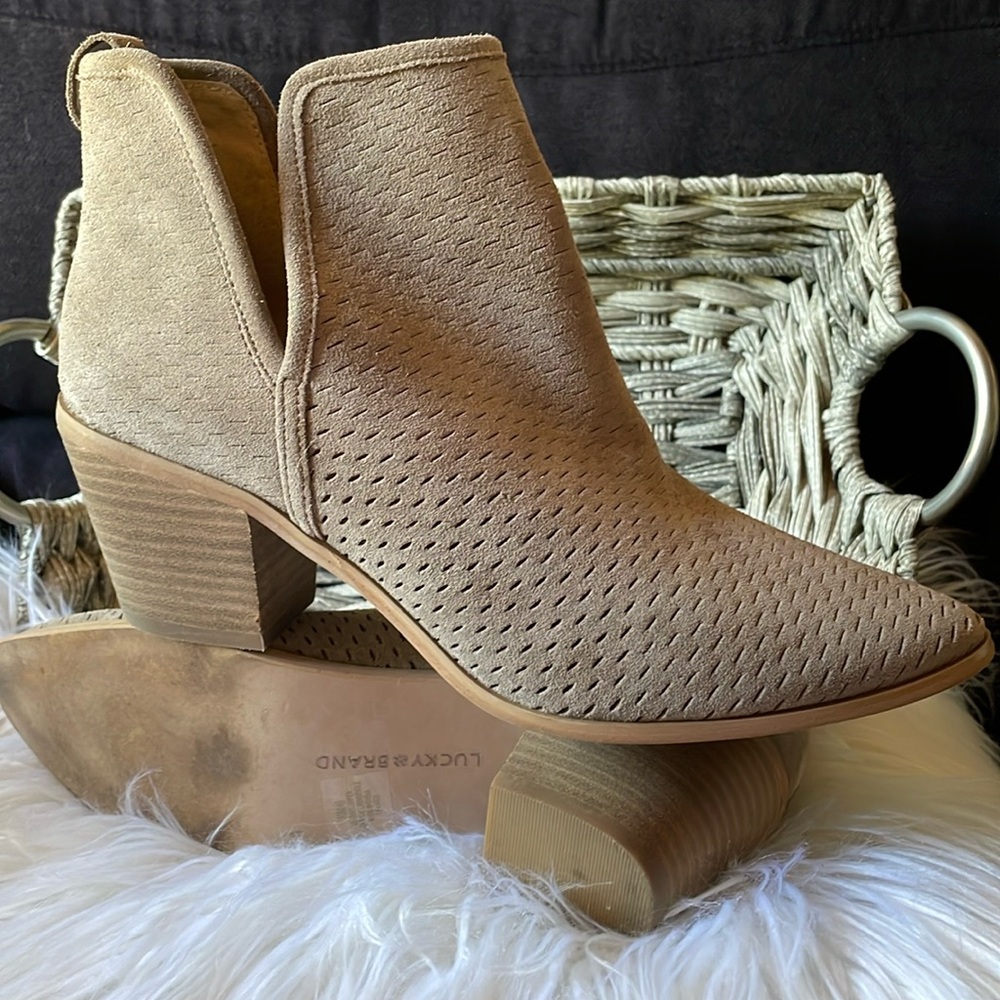 Lucky Brand Bootie ,Size 10 , Wore once